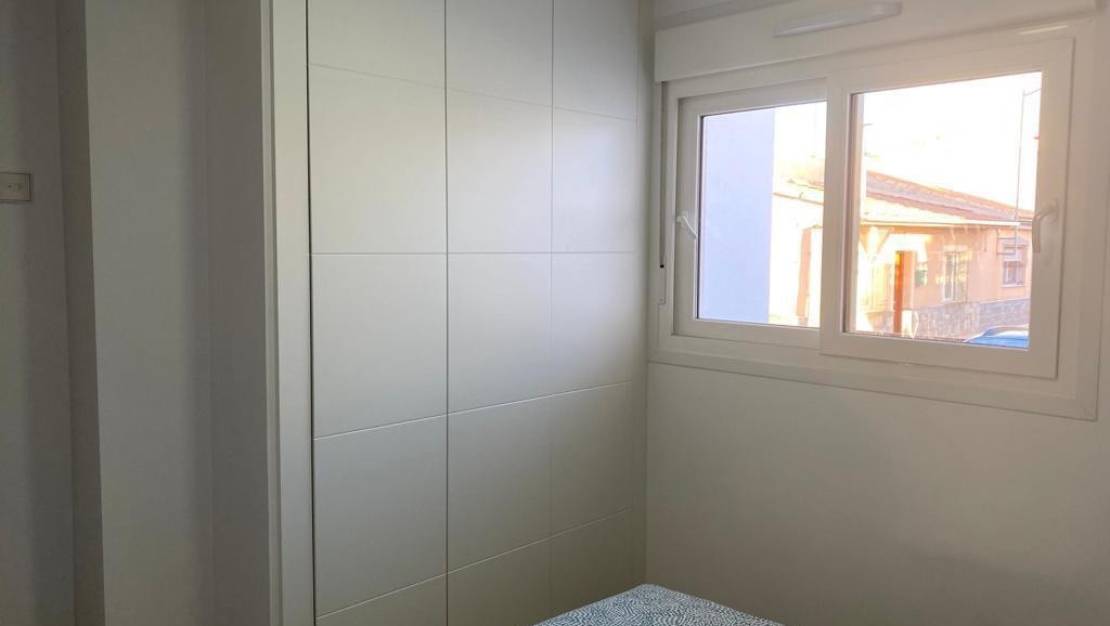 Sale - Apartment - Pilar de la Horadada - Pilar de la Horadada Centro