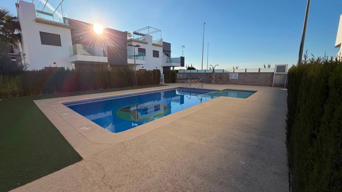 Sale - Apartment - Pilar de la Horadada - Pilar de la Horadada Centro