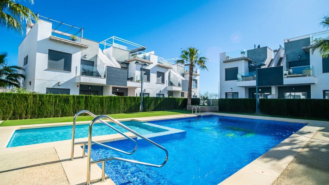 Sale - Apartment - Pilar de la Horadada - Pilar de la Horadada Centro