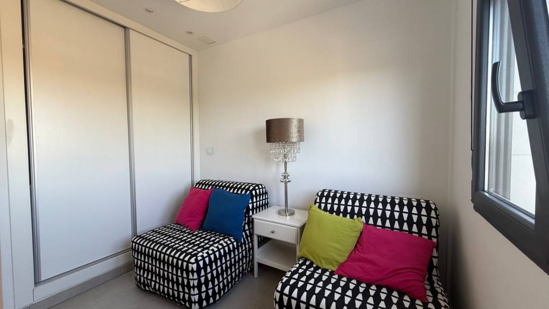 Sale - Apartment - Pilar de la Horadada - Pilar de la Horadada Centro
