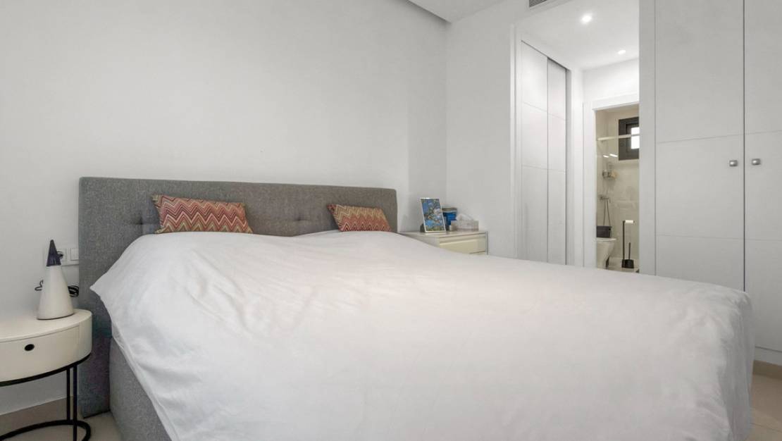 Sale - Apartment - Pilar de la Horadada - Pilar de la Horadada Centro