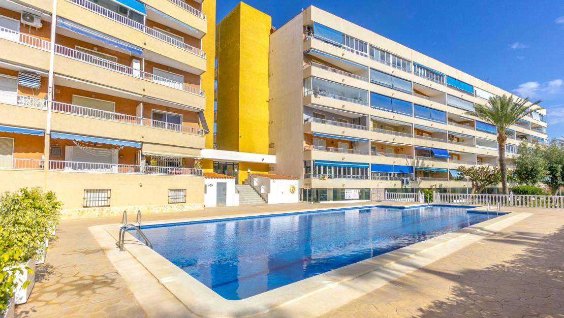 Sale - Apartment - Punta Prima - El Acequión