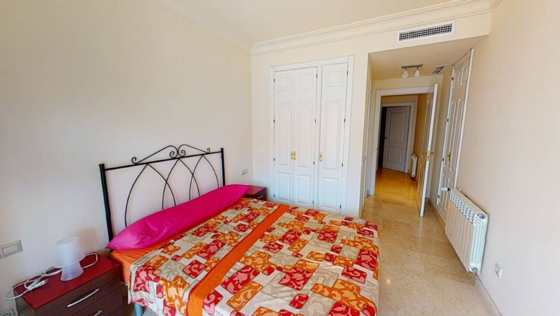 Sale - Apartment - Roda Golf