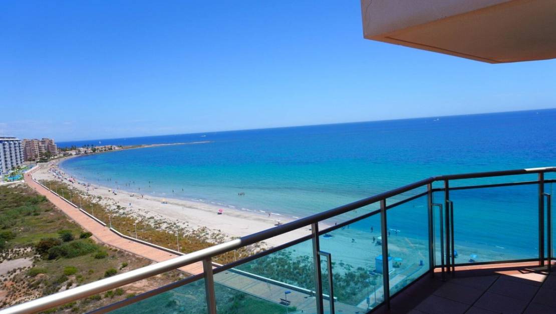 Sale - Apartment - San Javier - La Manga Del Mar Menor