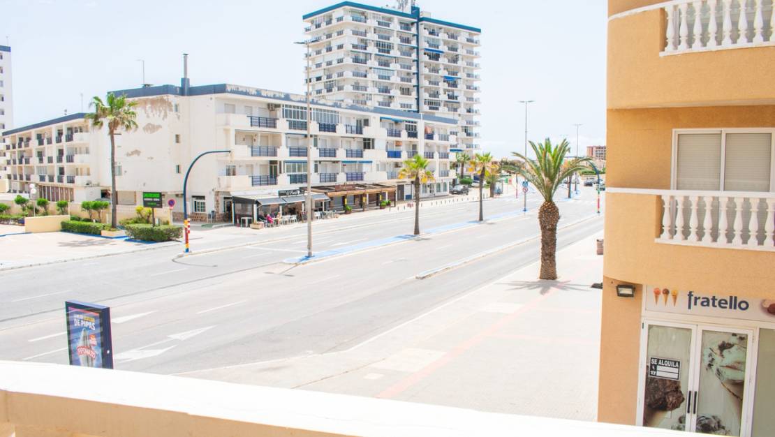 Sale - Apartment - San Javier - La Manga Del Mar Menor