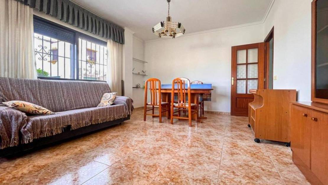 Sale - Apartment - San Miguel de Salinas - Pueblo