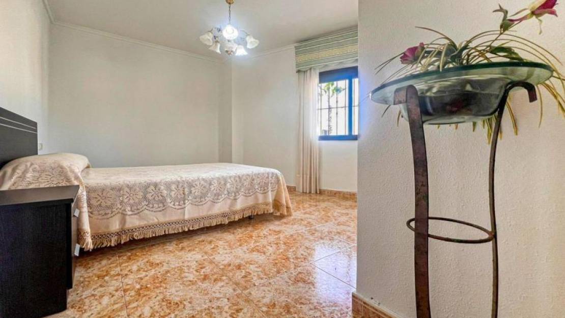 Sale - Apartment - San Miguel de Salinas - Pueblo