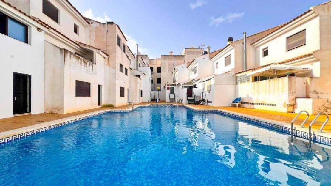 Sale - Apartment - San Miguel de Salinas - Pueblo