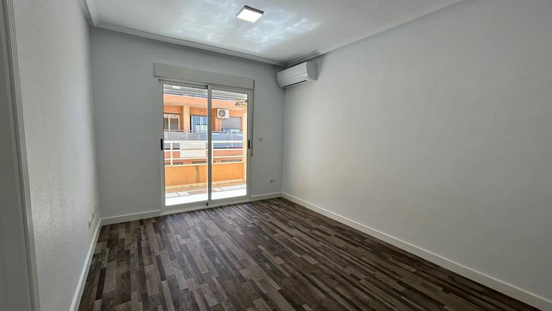 Sale - Apartment - San Miguel de Salinas - San Miguel de Salinas Centro