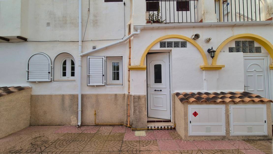 Sale - Apartment - San Miguel de Salinas - San Miguel de Salinas Centro