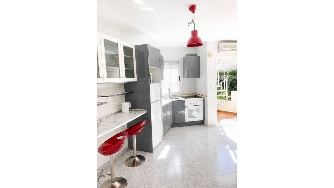 Sale - Apartment - San Miguel de Salinas - San Miguel de Salinas Centro