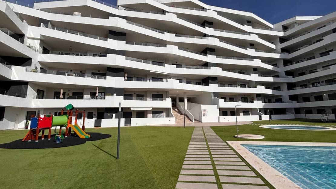 Sale - Apartment - San Miguel de Salinas - san miguel