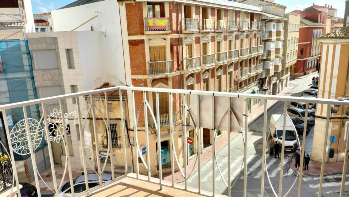 Sale - Apartment - Sax - Sax Centro