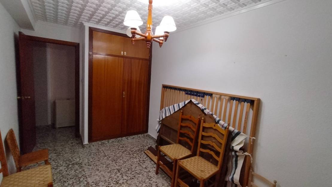 Sale - Apartment - Sax - Sax Centro