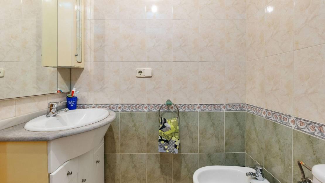 Sale - Apartment - Torrevieja - Acequion