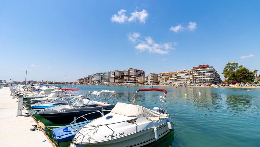 Sale - Apartment - Torrevieja - Acequion