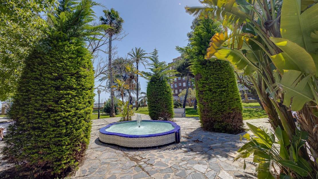 Sale - Apartment - Torrevieja - Acequion