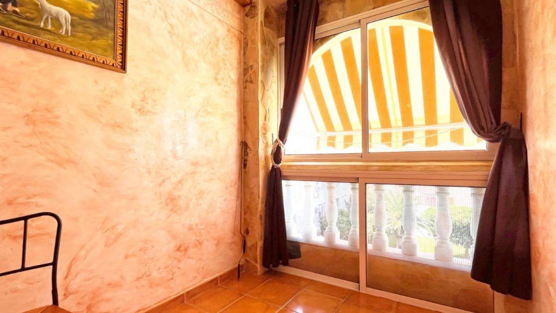 Sale - Apartment - Torrevieja - Acequion
