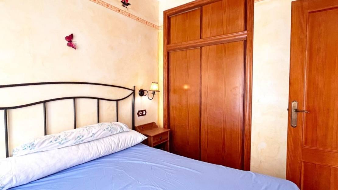 Sale - Apartment - Torrevieja - Acequion