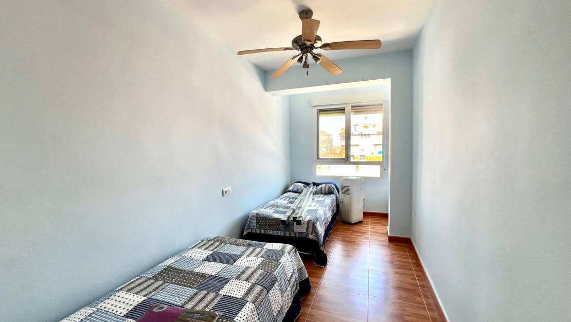 Sale - Apartment - Torrevieja - Acequion