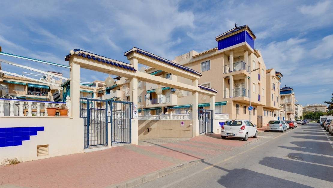 Sale - Apartment - Torrevieja - Acequion