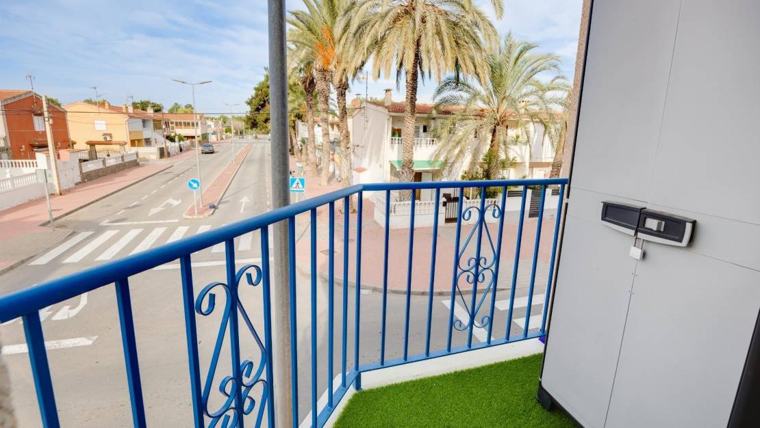 Sale - Apartment - Torrevieja - Acequion