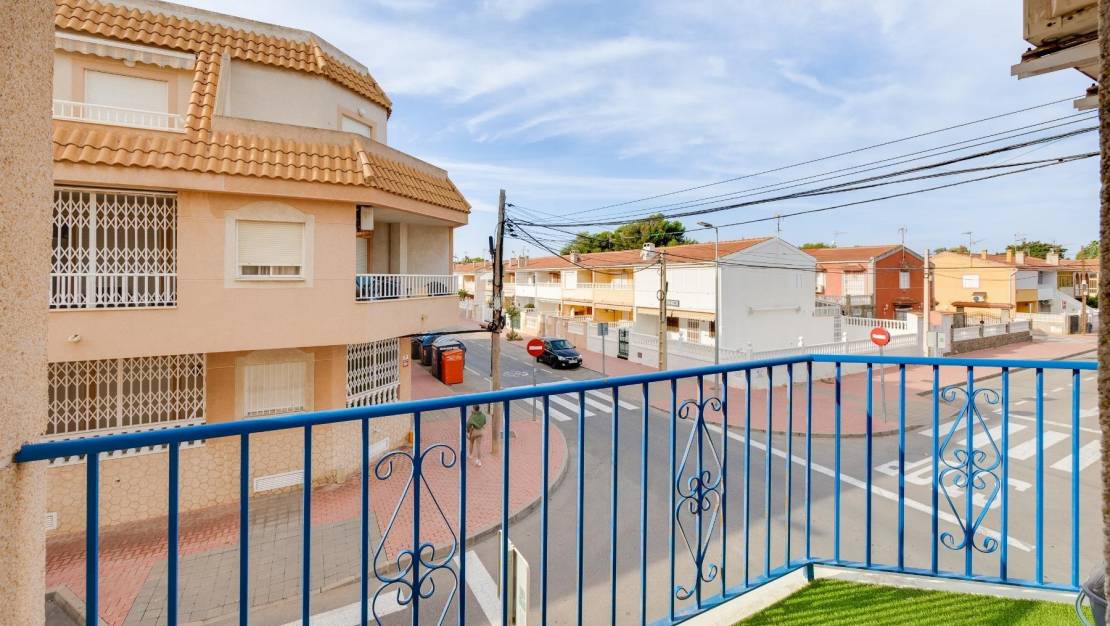 Sale - Apartment - Torrevieja - Acequion