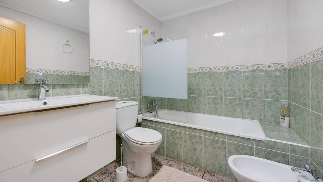 Sale - Apartment - Torrevieja - Acequion