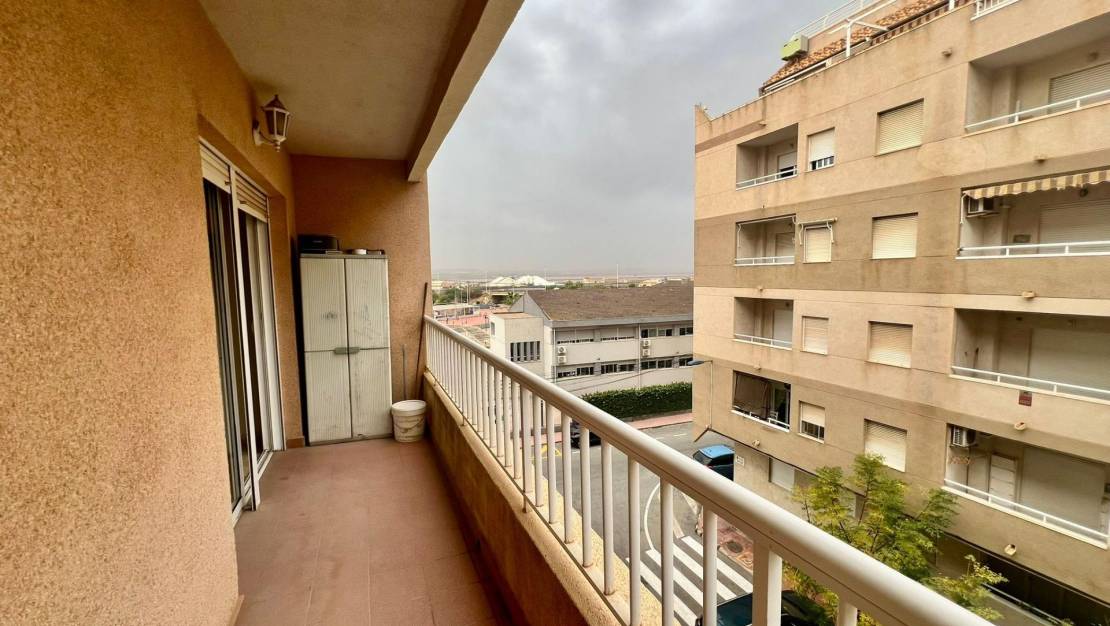 Sale - Apartment - Torrevieja - Acequion