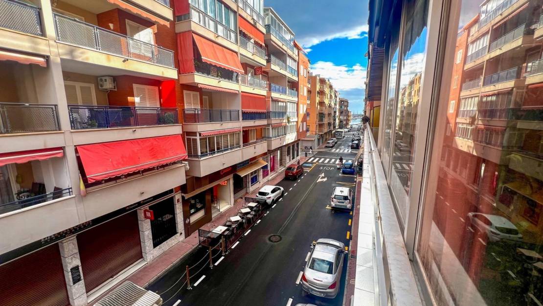 Sale - Apartment - Torrevieja - Acequion