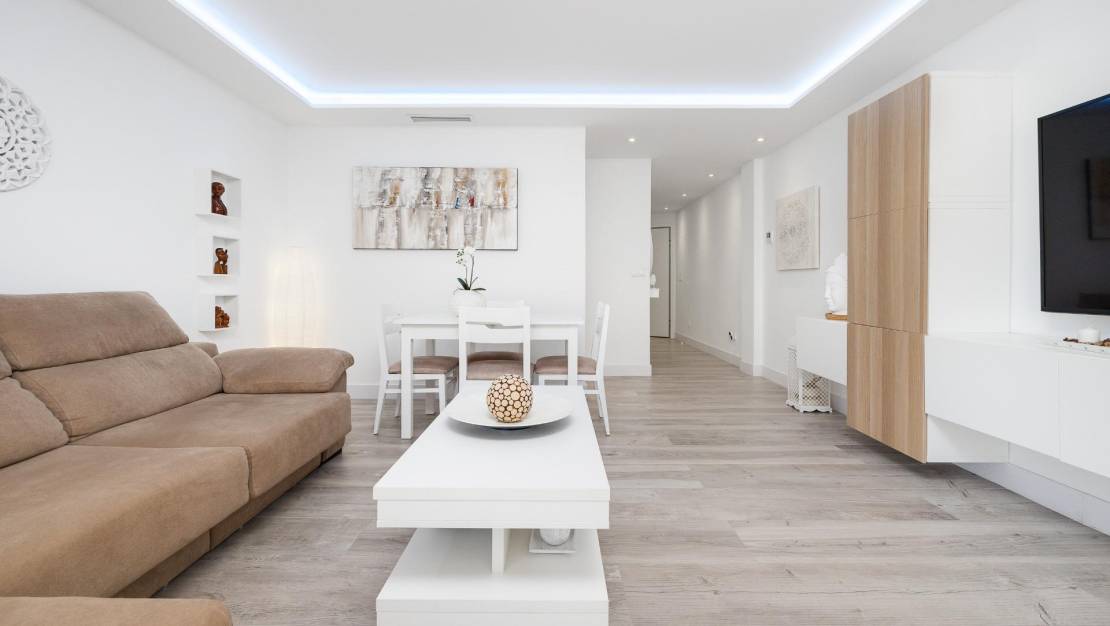 Sale - Apartment - Torrevieja - Acequion