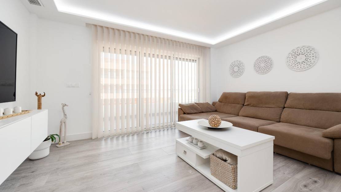 Sale - Apartment - Torrevieja - Acequion