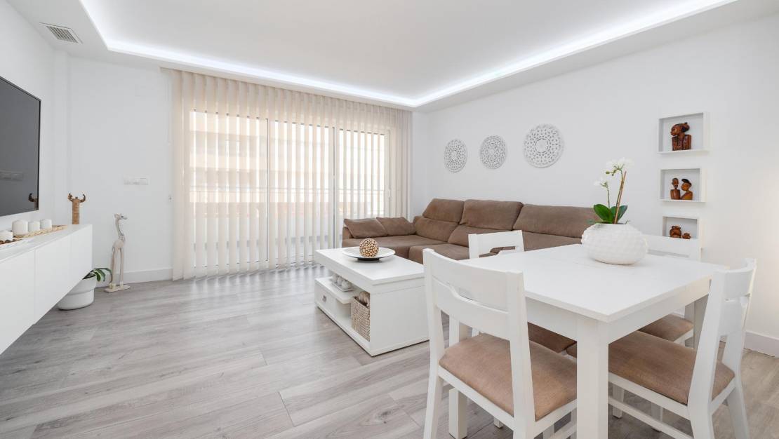 Sale - Apartment - Torrevieja - Acequion