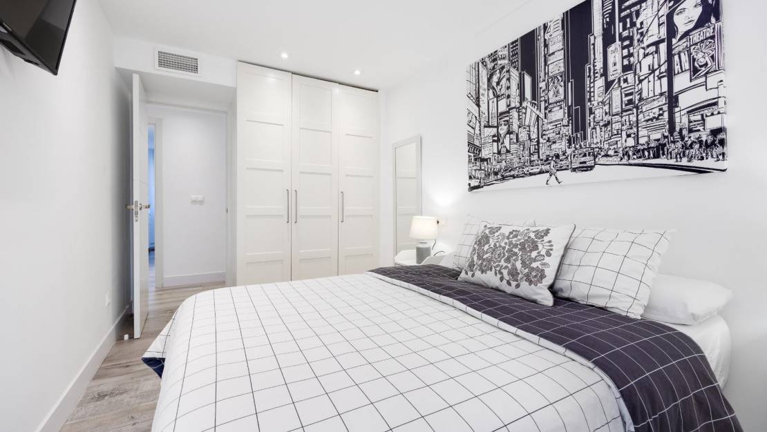 Sale - Apartment - Torrevieja - Acequion
