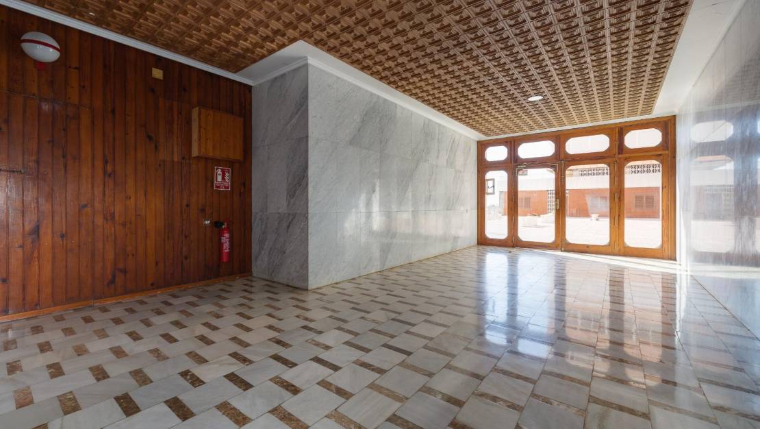 Sale - Apartment - Torrevieja - Acequion