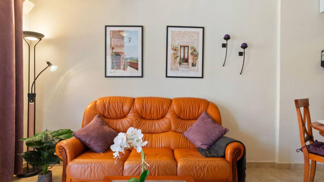 Sale - Apartment - Torrevieja - Aguas Nuevas