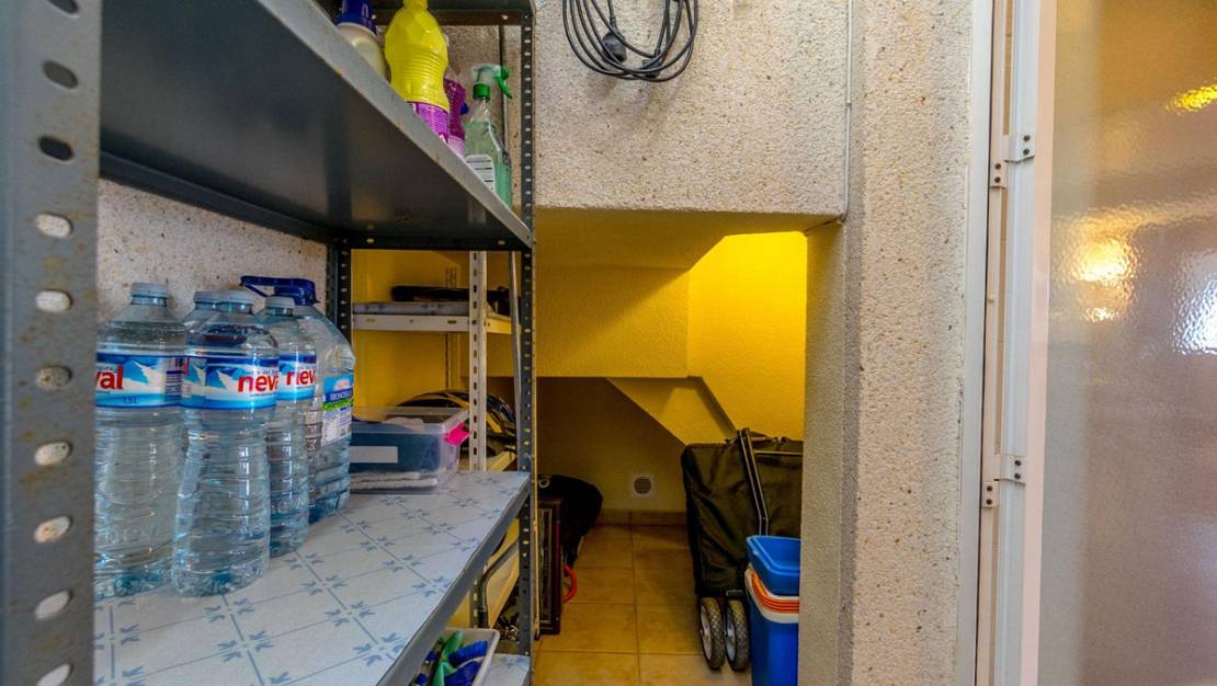 Sale - Apartment - Torrevieja - Aguas Nuevas