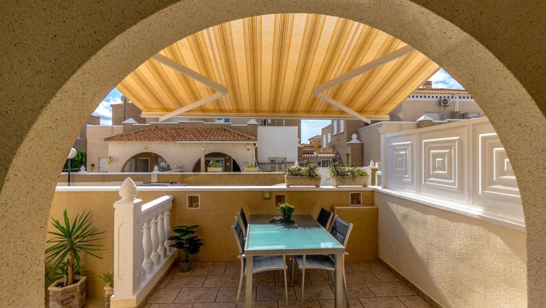 Sale - Apartment - Torrevieja - Aguas Nuevas