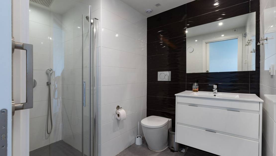 Sale - Apartment - Torrevieja - Aguas Nuevas