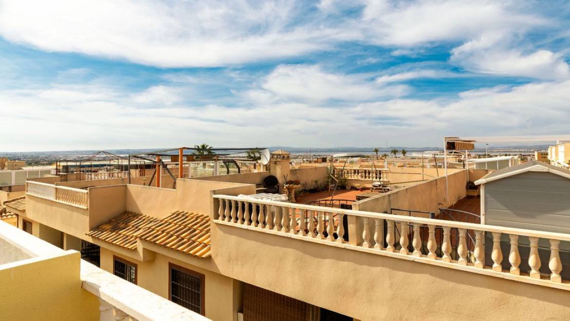 Sale - Apartment - Torrevieja - Aguas Nuevas
