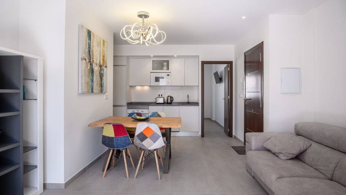 Sale - Apartment - Torrevieja - Aguas Nuevas