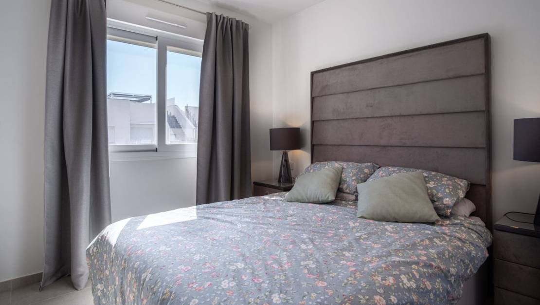 Sale - Apartment - Torrevieja - Aguas Nuevas