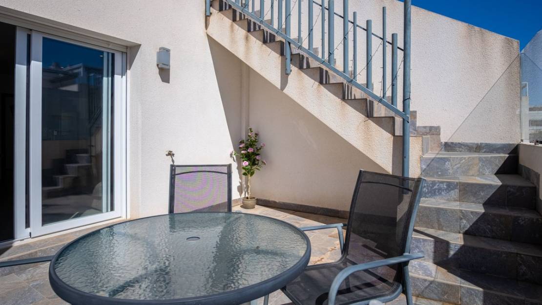 Sale - Apartment - Torrevieja - Aguas Nuevas