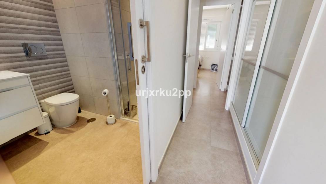 Sale - Apartment - Torrevieja - Aguas Nuevas