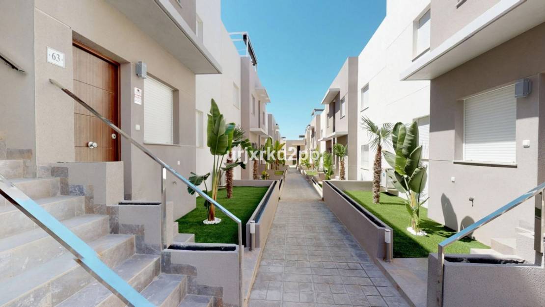 Sale - Apartment - Torrevieja - Aguas Nuevas