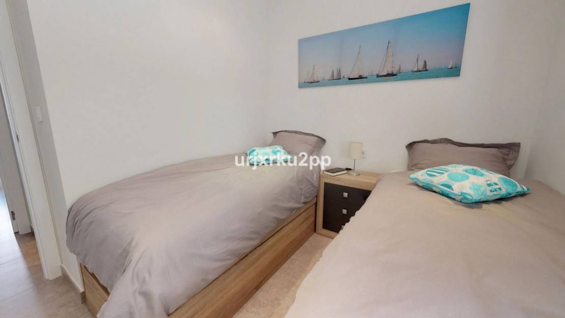Sale - Apartment - Torrevieja - Aguas Nuevas