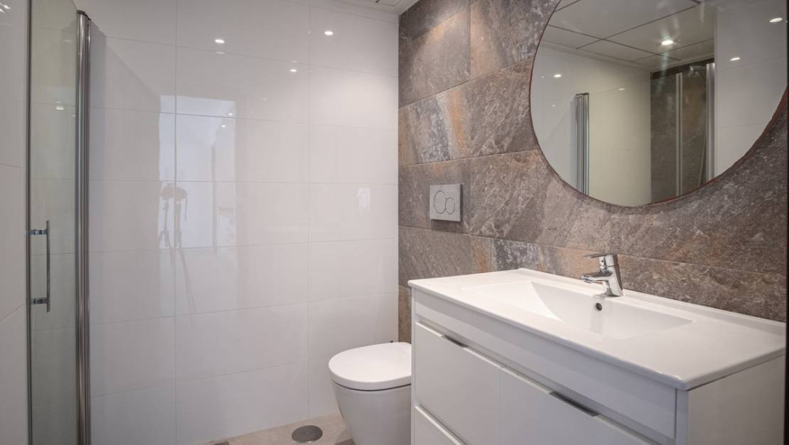 Sale - Apartment - Torrevieja - Aguas Nuevas