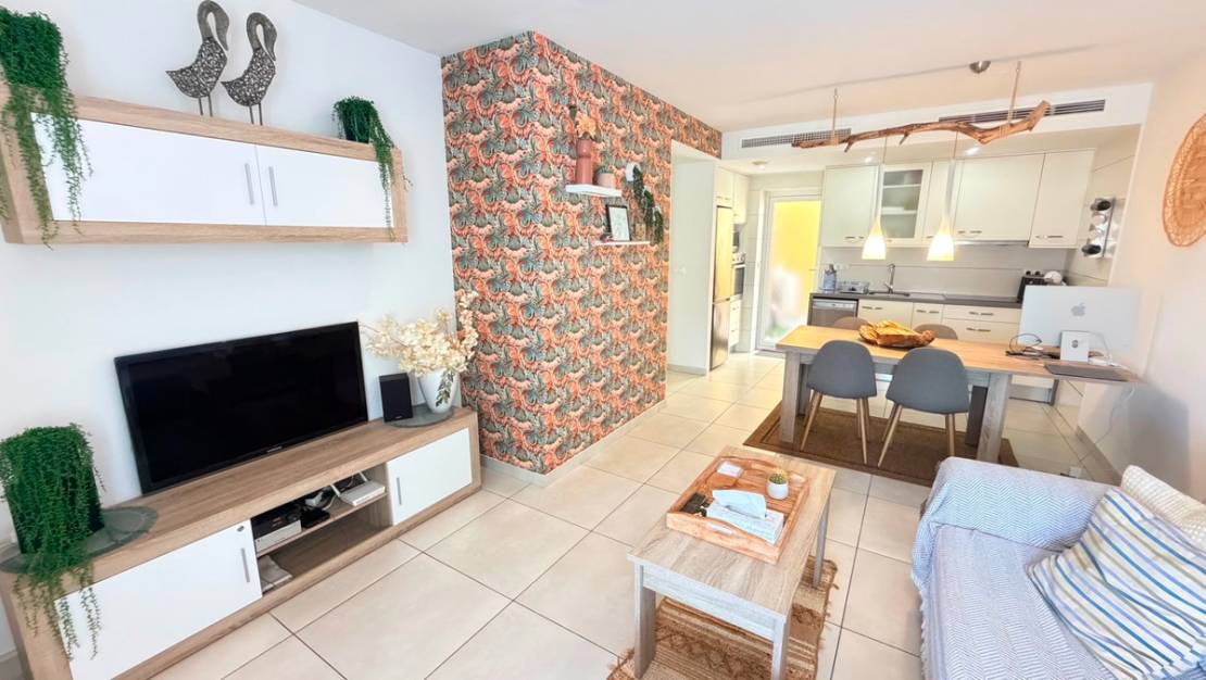 Sale - Apartment - Torrevieja - Aguas Nuevas
