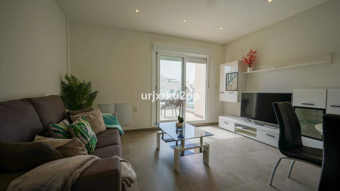 Sale - Apartment - Torrevieja - Aguas Nuevas