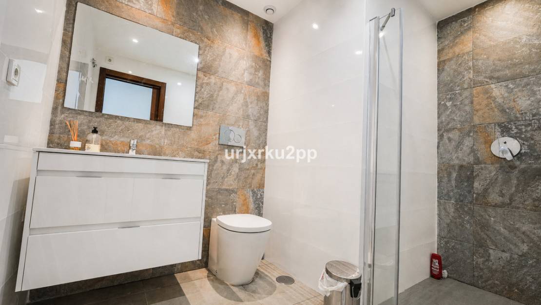 Sale - Apartment - Torrevieja - Aguas Nuevas